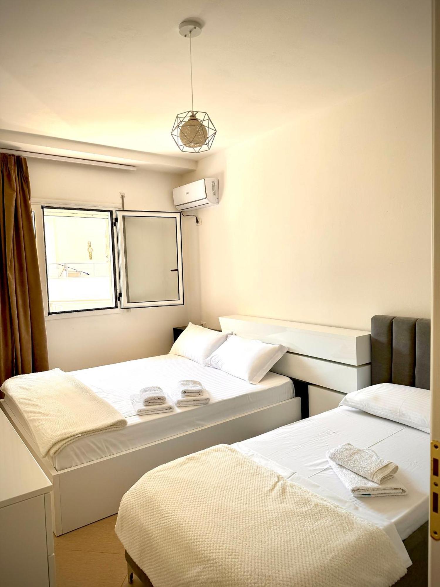 Siloria Apartments Vlore Exterior photo